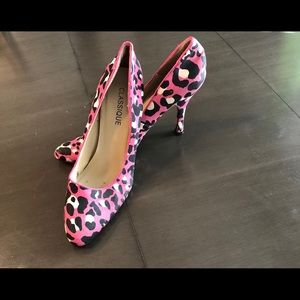 Pink Animal Print Pumps